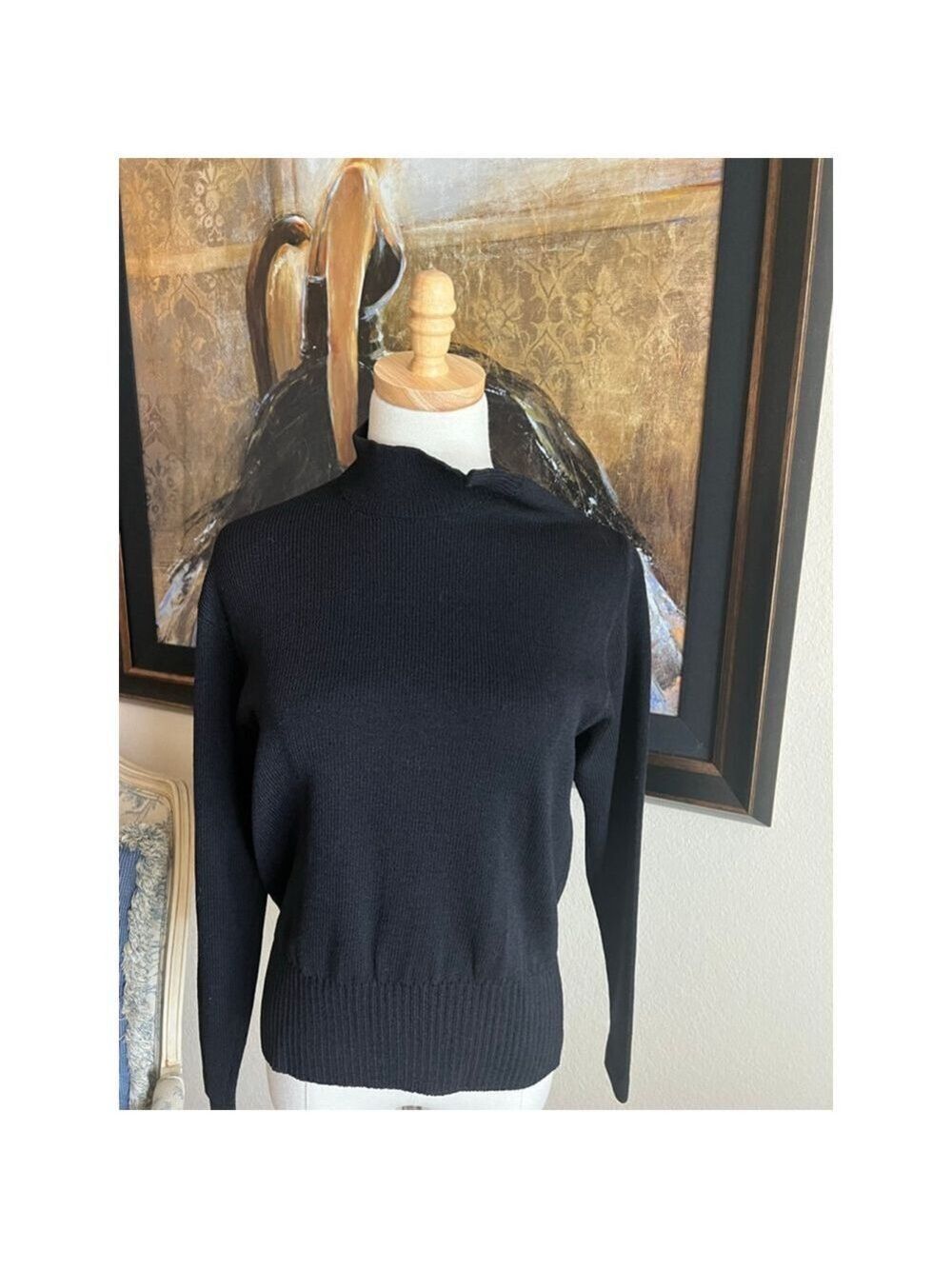 Women's St. John Black Mock Neck Sweater S